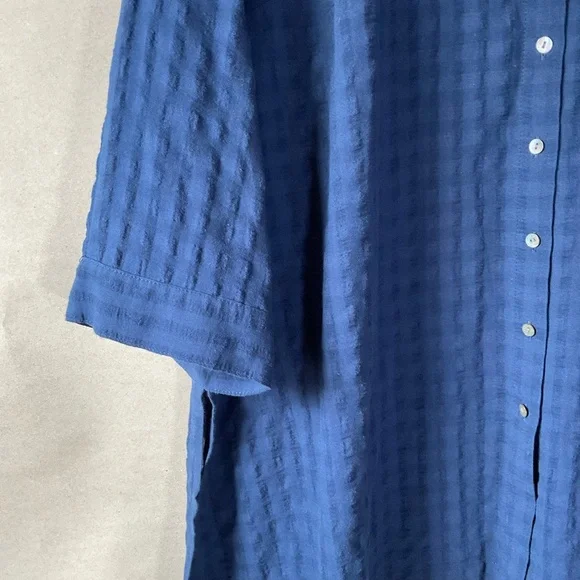 J. Jill Navy Button-Down Shirt. Size 2X - Picture 2 of 9